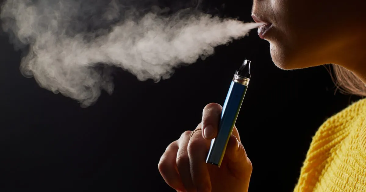 Vapes